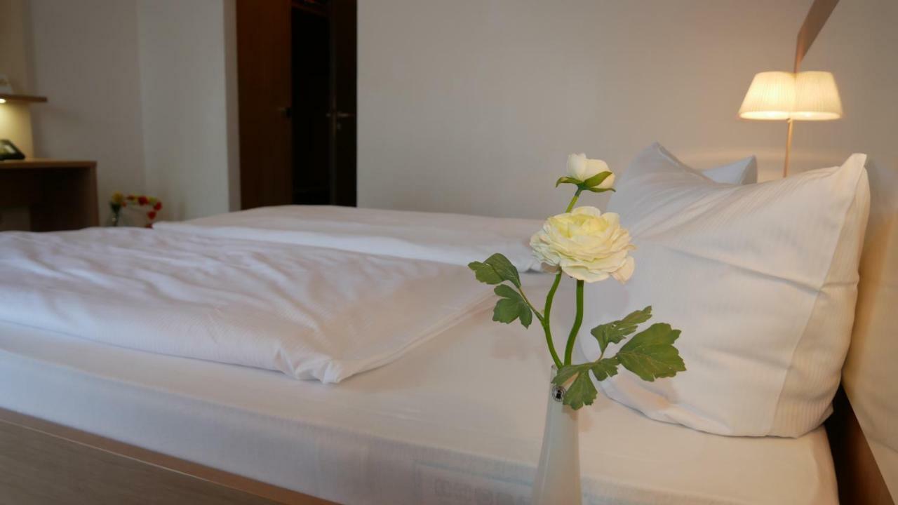 Alte Post Hotel Garni - Schallbach Bei Loerrach Esterno foto